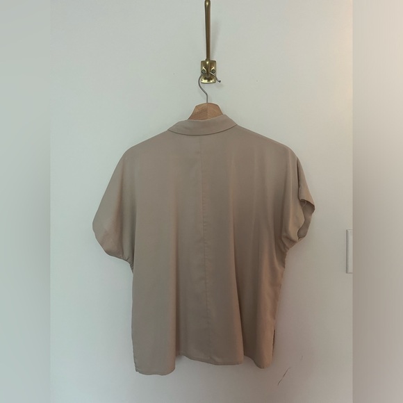 Soft texture shirt - Picture 2 of 4